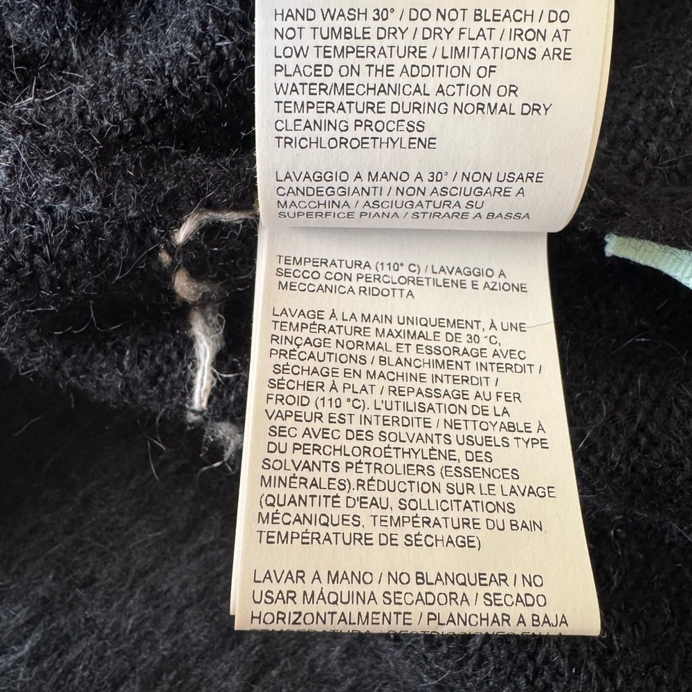 Off-White sweater - Picture 7 of 12